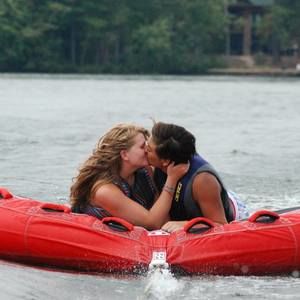 Meet your Posher, Abbie